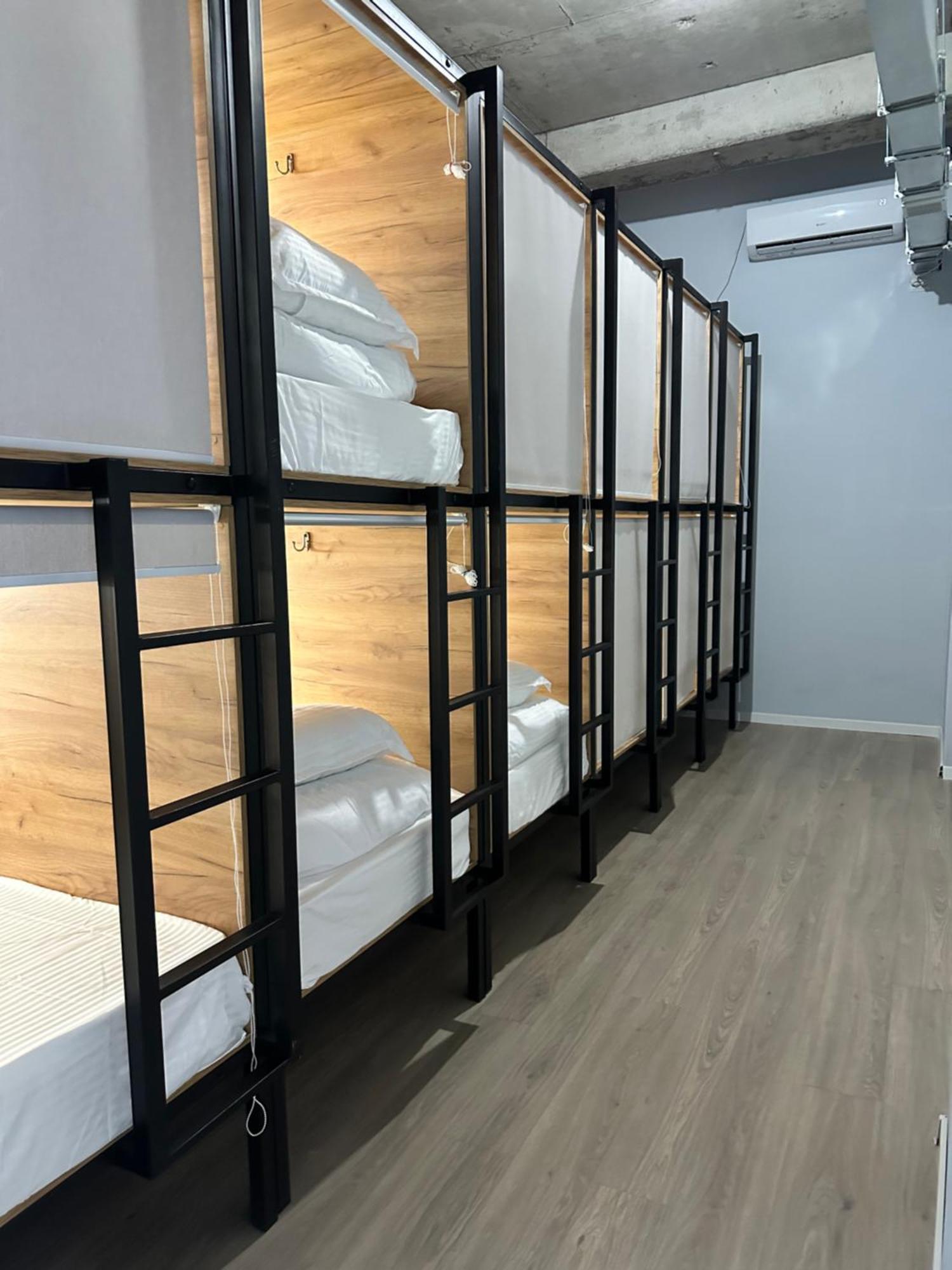 Hostel O2 Алматы Экстерьер фото
