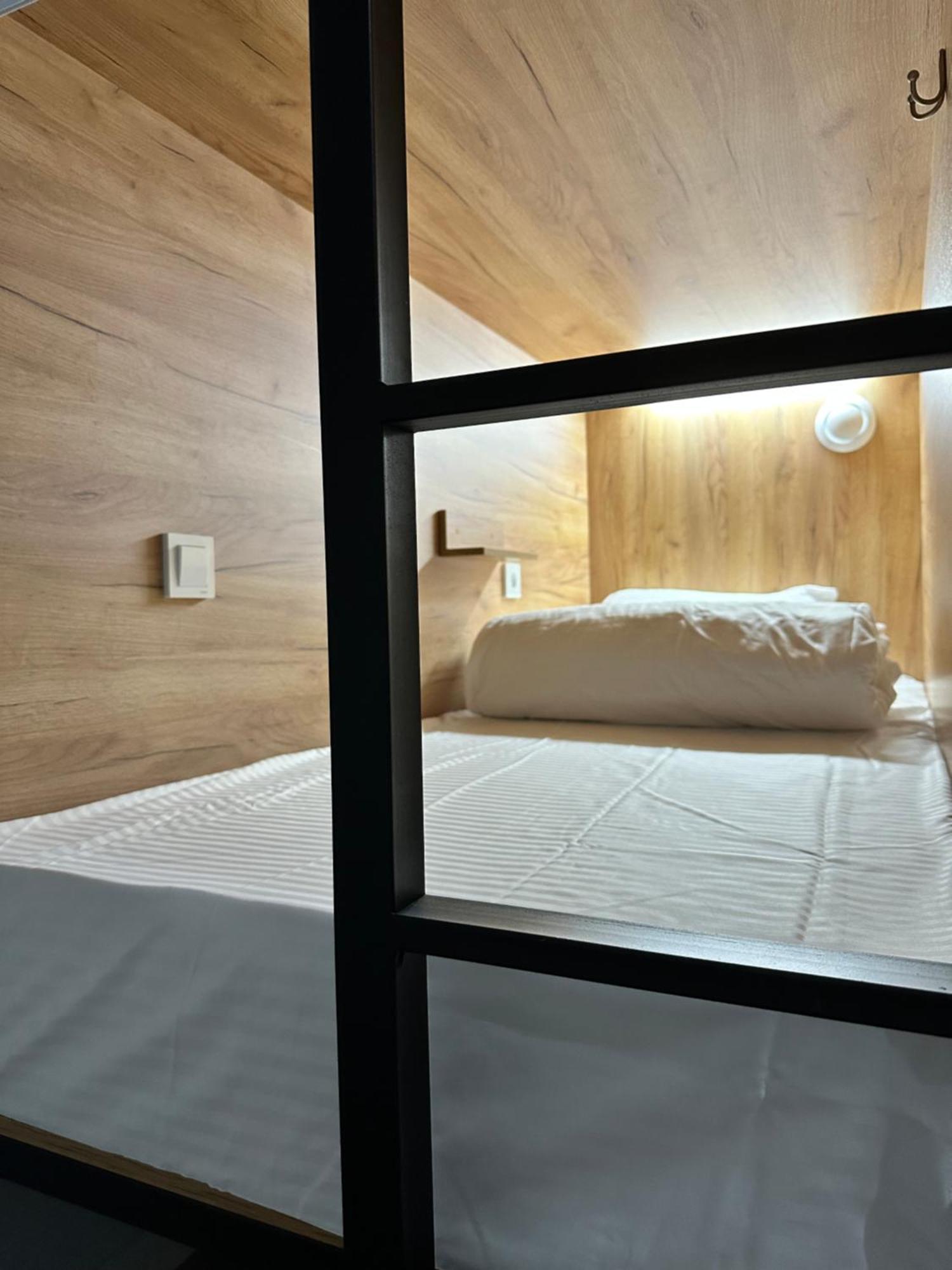 Hostel O2 Алматы Экстерьер фото